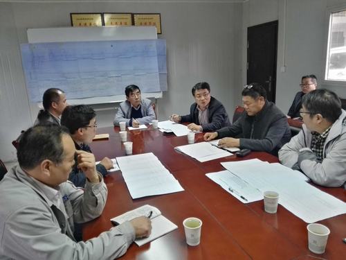 建设集团副总经理王明智亲临矿建二公司组织落实冶坪项目二期施工计划