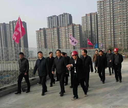渭南市市长一行莅临渭南西交康桥双语幼儿园现场检查指导