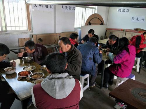 小饺子 大包容