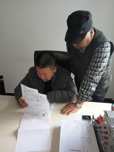 年底送温暖 寒冬不再冷