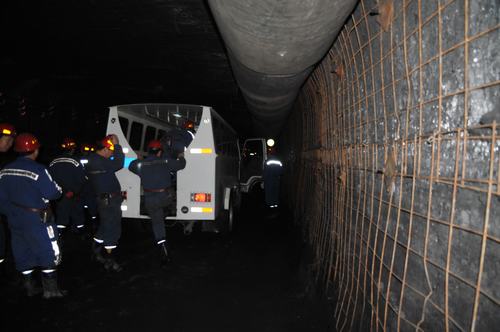陕煤建设掘进公司：行动树品牌  “铁军”赢市场