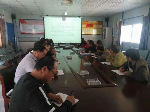 陕煤建设矿建二公司各项目部掀起学习讲话热潮