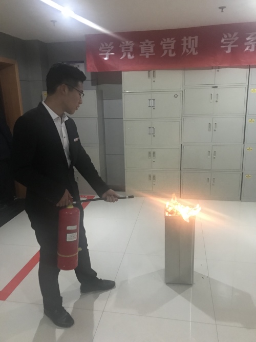 陕煤建设物资公司：组织开展安全警示教育及应急演练活动