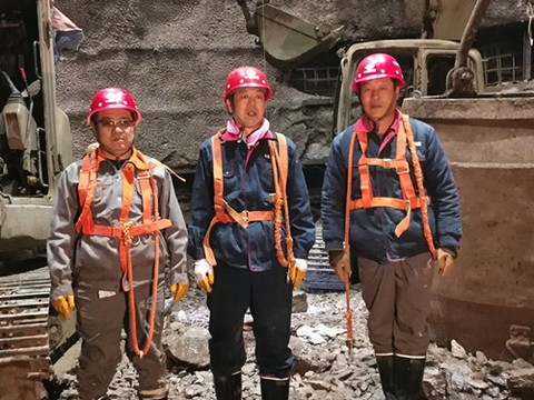 宋培章深入基层一线检查指导工作