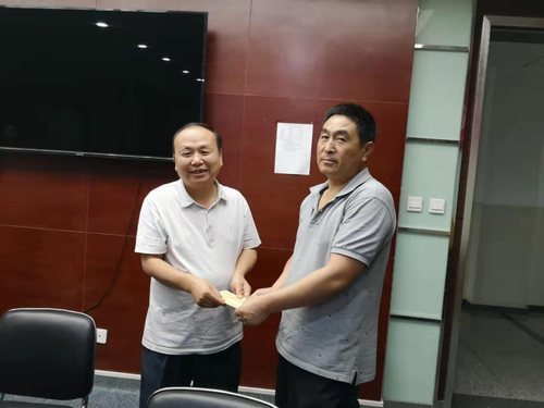 陕煤建设掘进公司：金秋传递希望  助学成就梦想