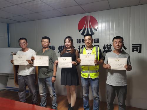 陕煤建设铜煤公司第一项目部开展以“演绎青春，筑梦铜煤”为主题艺术会展活动聚力青春能量迸发工作激情