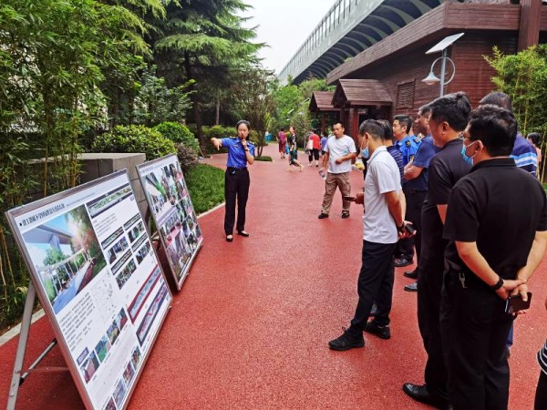 阎良区考察团一行深入陕煤建设澄合分公司承建的西安背街小巷提升改造项目进行考察