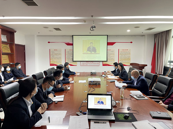 建设集团大秦置业公司“三个一”敲响廉洁警钟