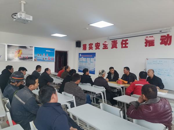 陕煤建设矿建二公司车村项目部创新员工培训出新招