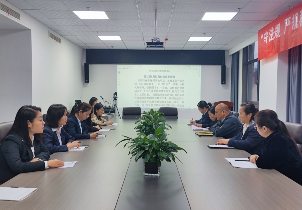 陕煤建设矿建三公司：书香沁芳华 读书悦人生