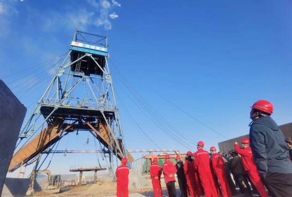 陕煤建设矿建二公司第六项目部今日动土开挖