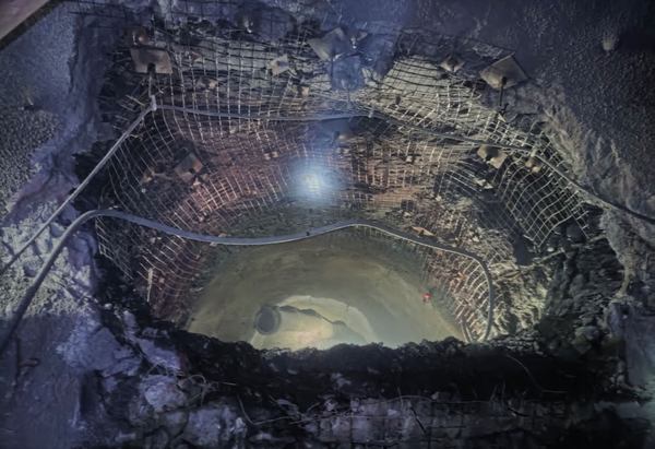 陕煤建设矿建二公司王峰项目部:凝心聚力攻克贯通“硬骨头”