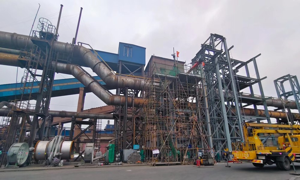 陕煤建设西北分公司：高炉煤气带压开孔成功实施