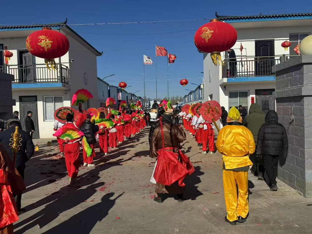 陕煤建设煤矿运营服务分公司:秧歌闹春启新程