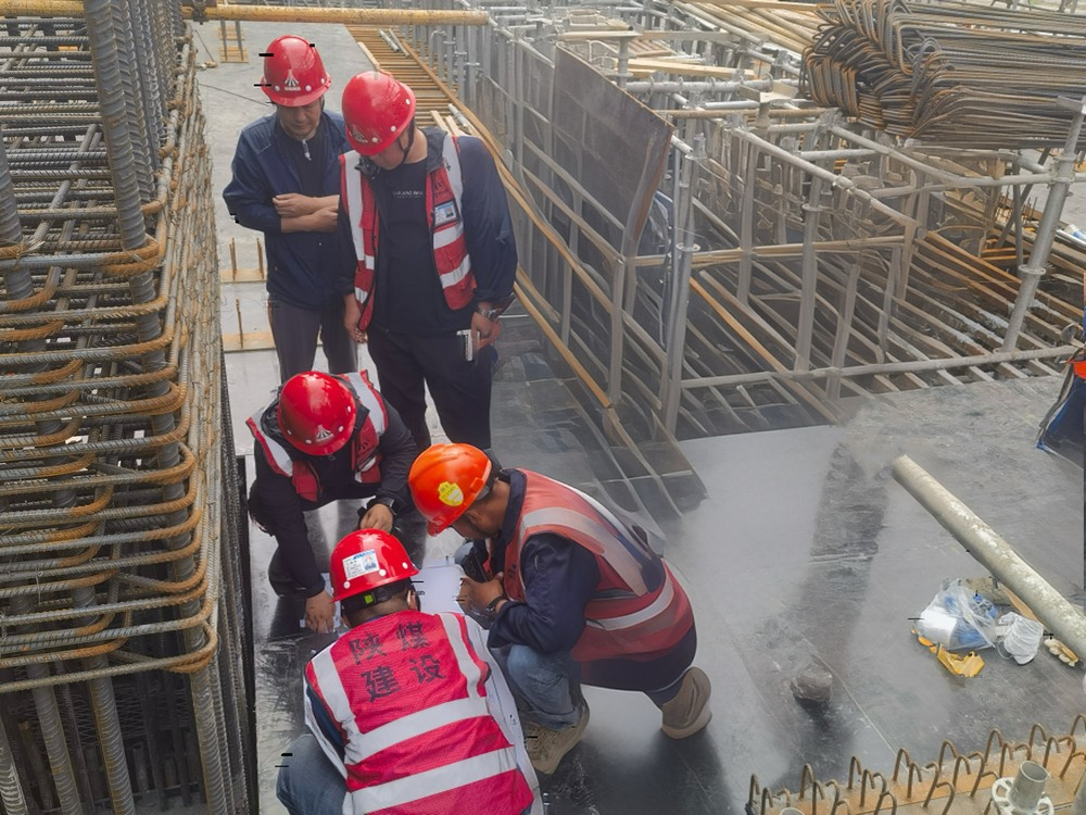 陕煤建设与浙江二建跨项目联动 ,聚焦汽机预埋螺栓施工技术攻坚
