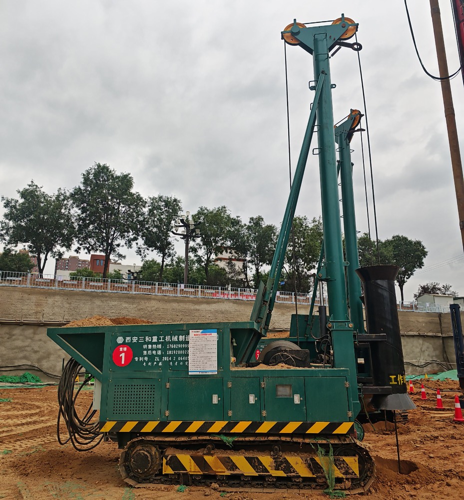陕煤建设铜煤公司云谷市集项目部：以智能设备激活绿色施工新动能