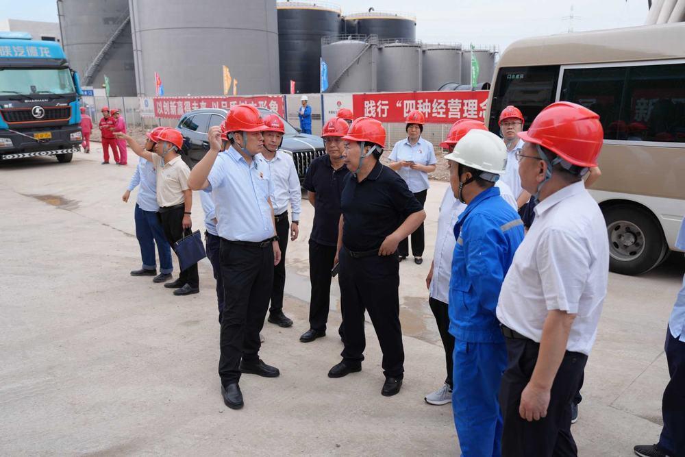 陕煤电力集团董事长冯平安一行深入陕煤建设石门电厂项目部及汨罗电厂项目部检查指导工作