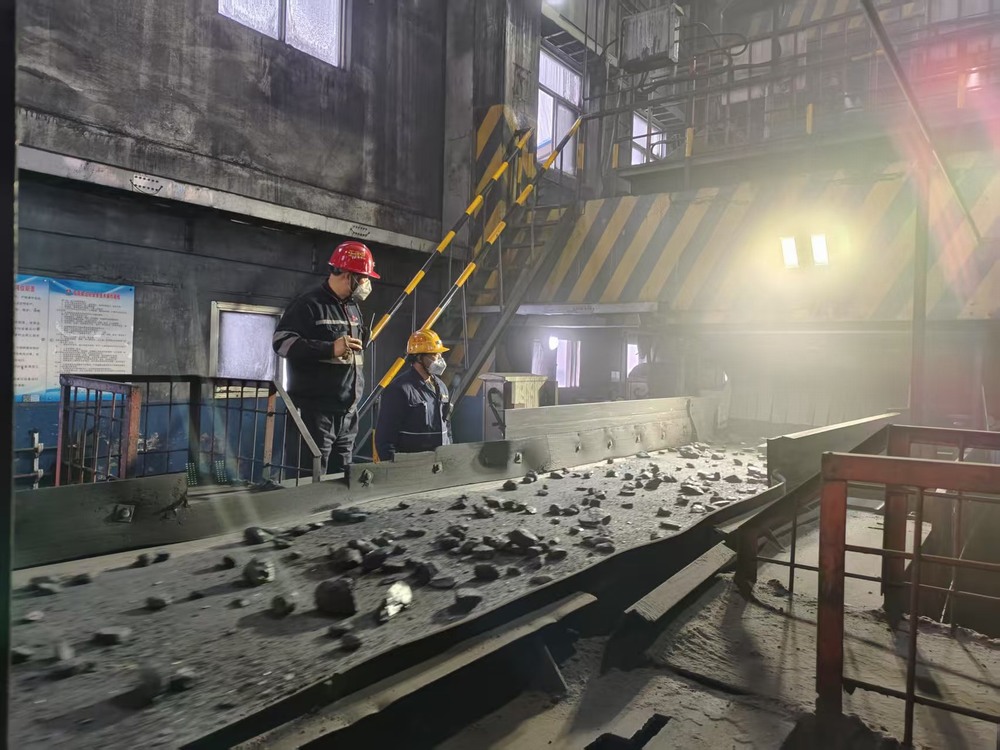 陕煤建设洗选煤运营公司澄合山阳运营项目部：以“安”字开篇  以“干”字践诺 护航生产新开局
