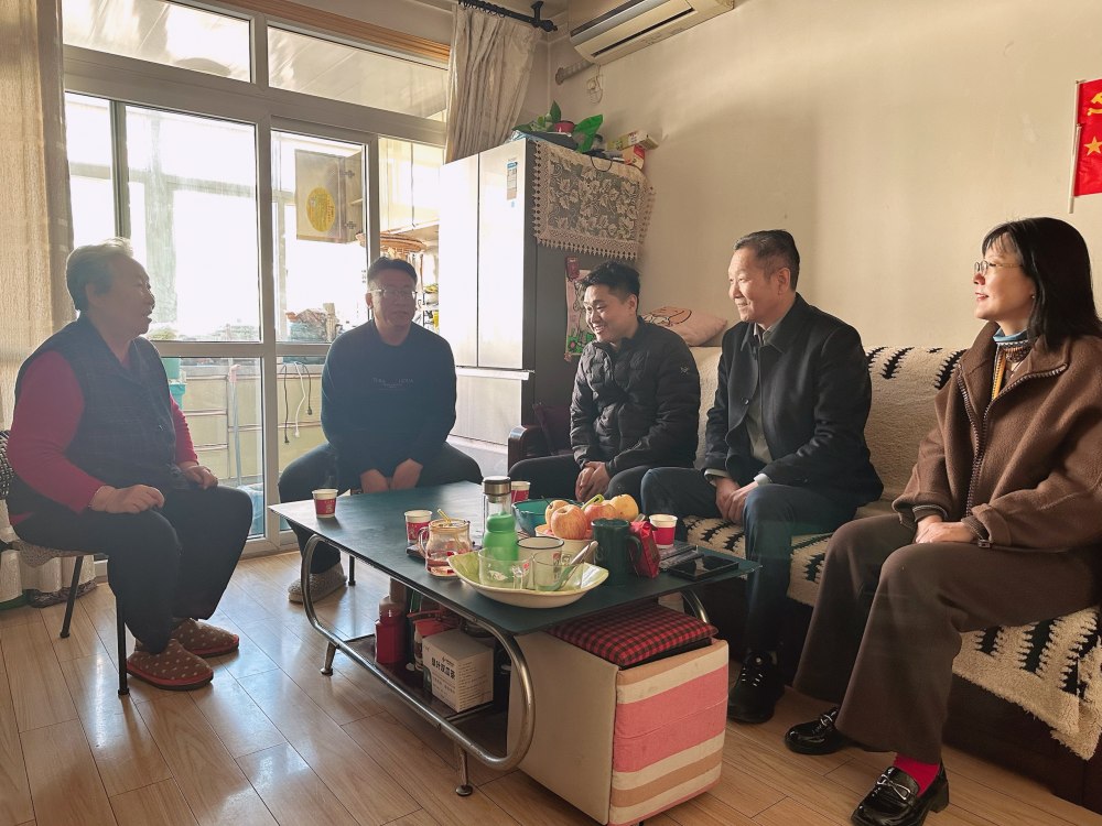 陕煤建设天工公司开展春节前走访慰问活动