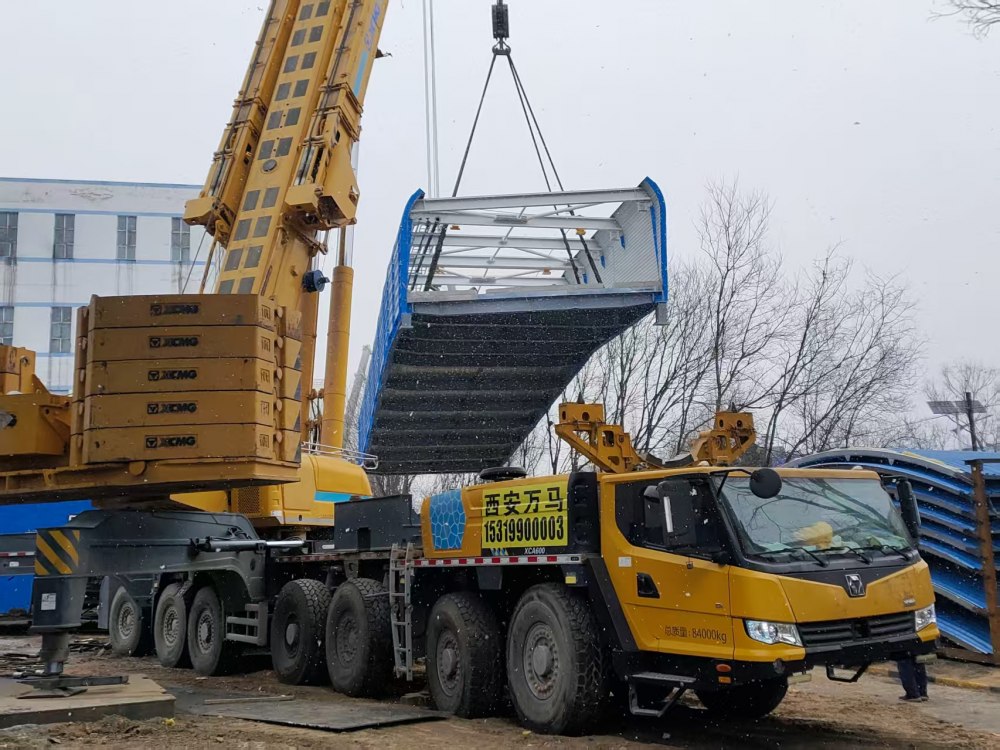 陕煤建设渭南分公司第三项目部:长虹贯雪迎新岁 双桥擎起报佳音