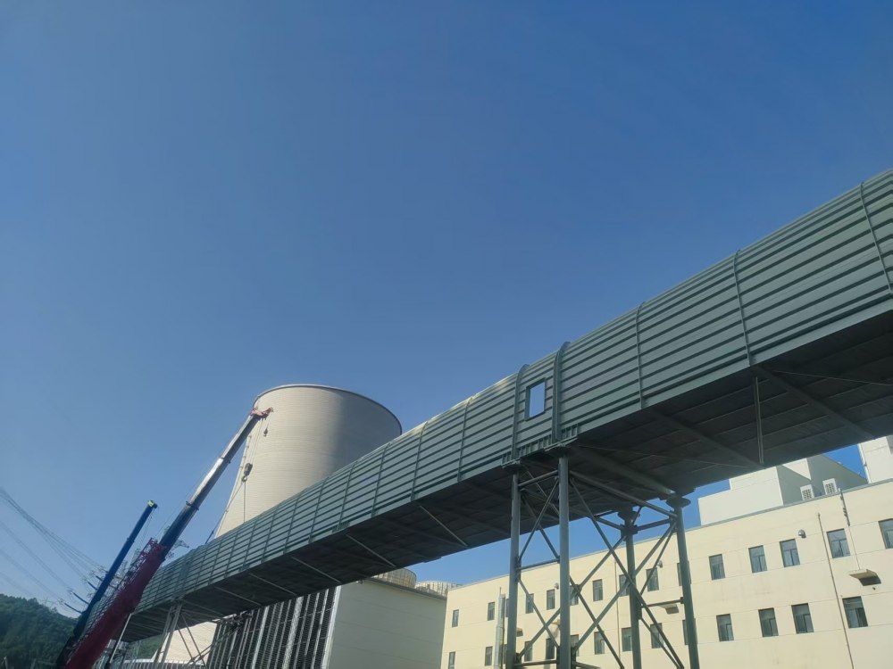 陕煤建设铜煤公司：高标准推进黄陵电厂二期输煤模块栈桥吊装施工