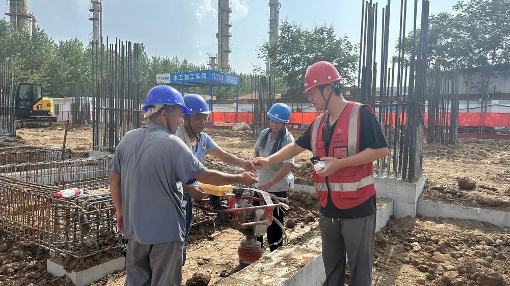 陕煤建设渭南分公司第八项目部：多措并举战酷暑 错峰施工保生产
