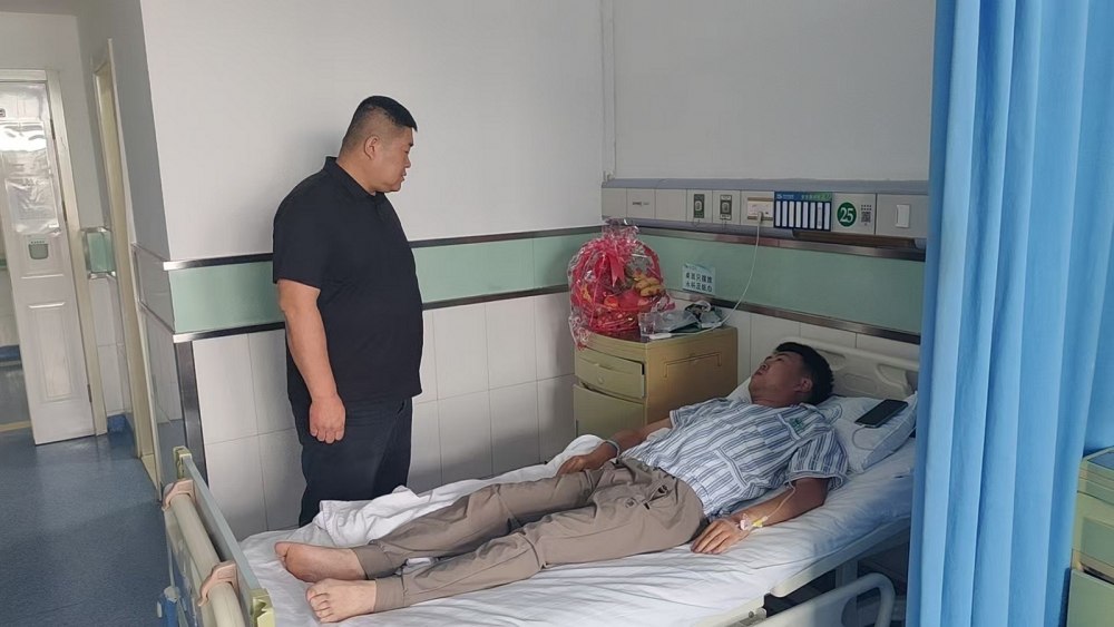 陕煤建设渭南分公司第二安装项目部:满格温情护一线 暖心服务伴前行