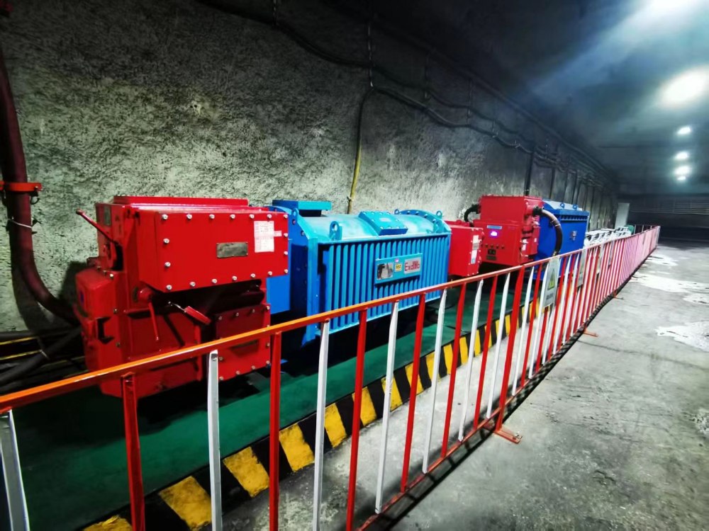 陕煤建设煤矿运营服务分公司：深耕安全生产标准化 筑牢井下安全防线