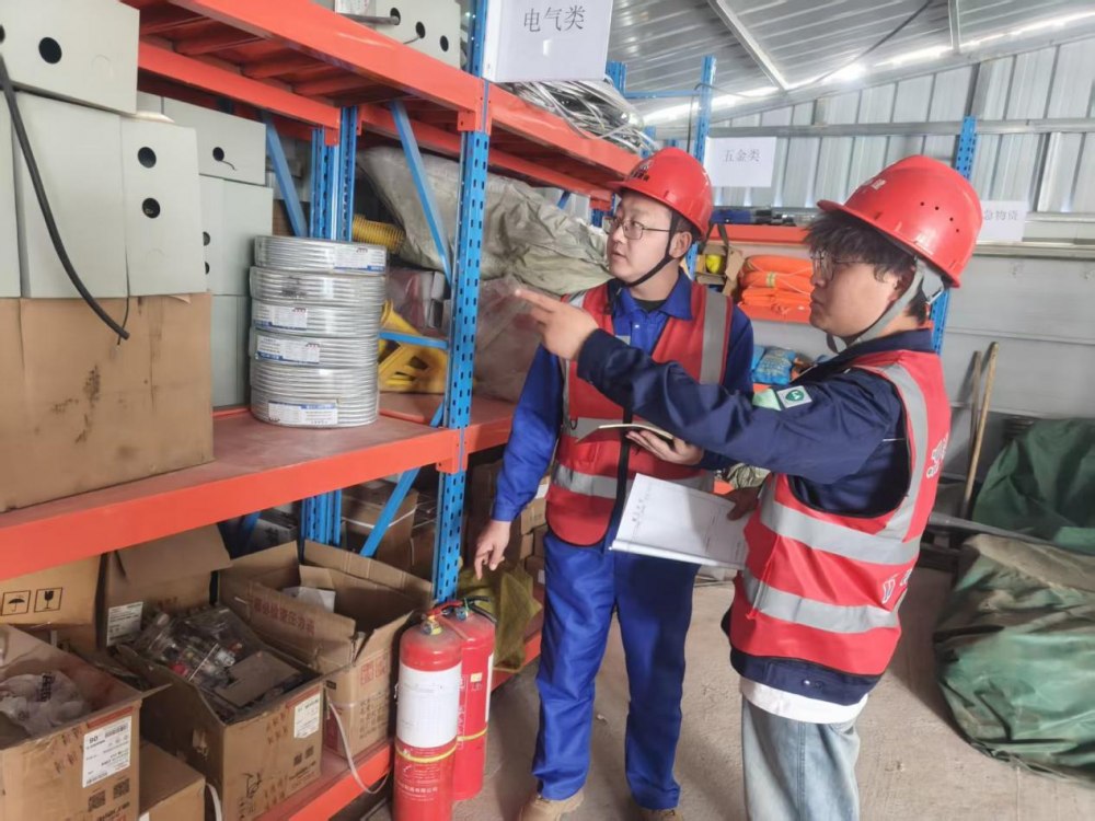 陕煤建设西北分公司土建三项目部：青蓝结对传匠心 暖心护航促成长