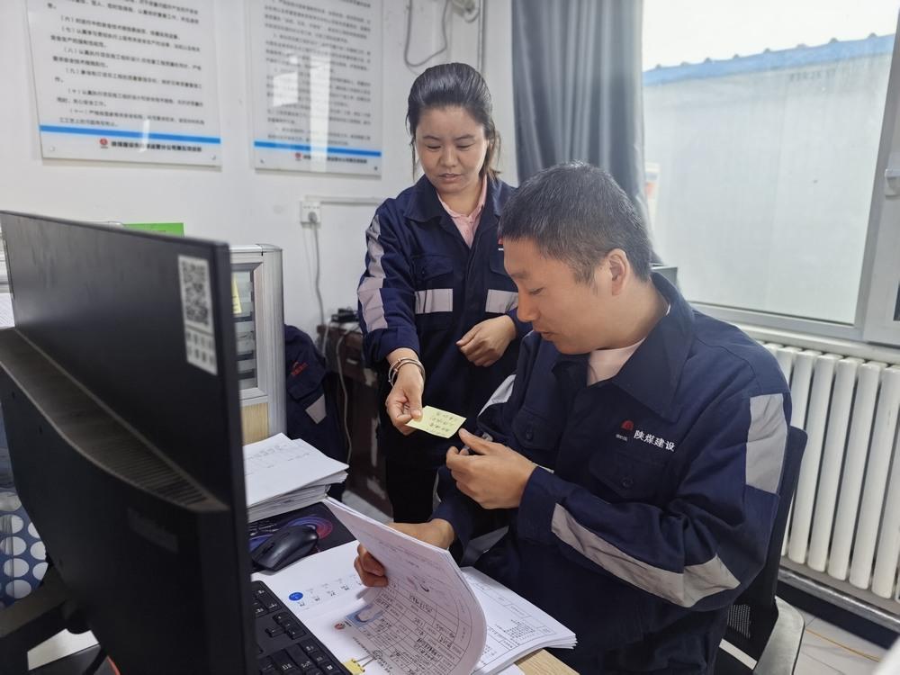 陕煤建设洗选煤运营公司：“教师节” 听他们诉说岗位上的师恩