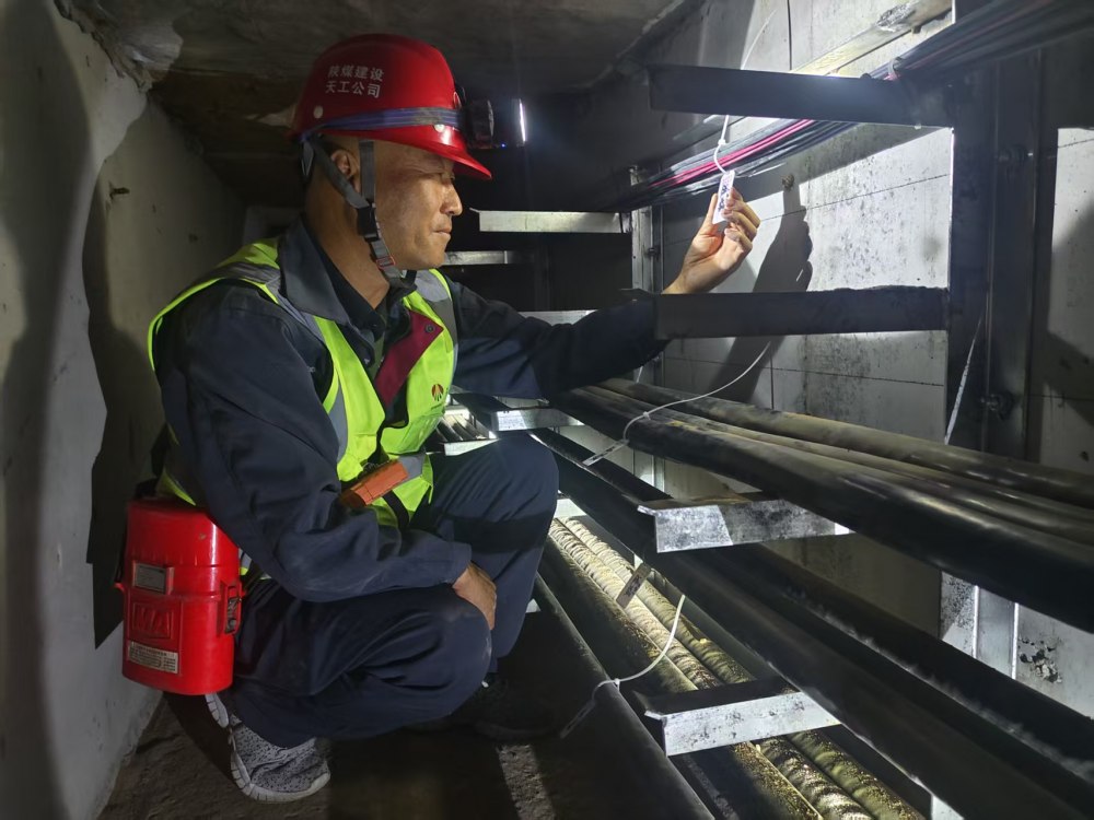 陕煤建设天工公司土建第十项目部：抓质量 精施工 建设电缆沟精品工程